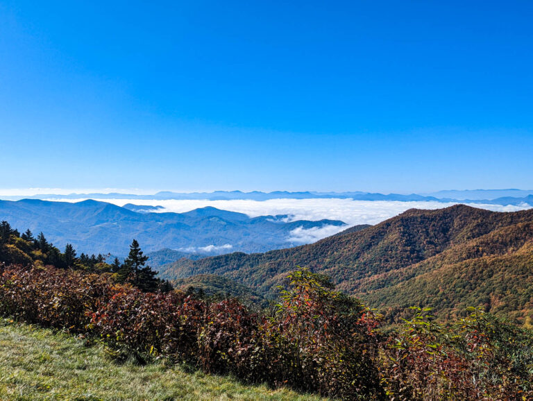 When and Where to See the Best Fall Colors in The Blue Ridge Mountains ...