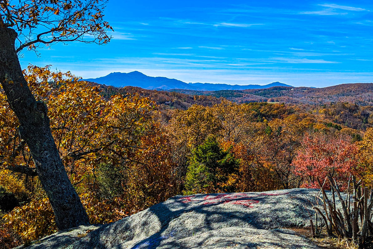 Raven Rocks Overlook: Amazing for Sunset and Fall Colors