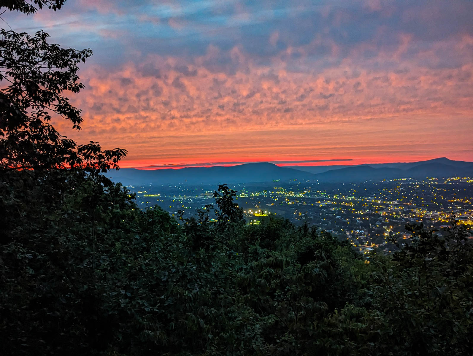 14 Best Blue Ridge Parkway Overlooks for Beautiful Sunsets